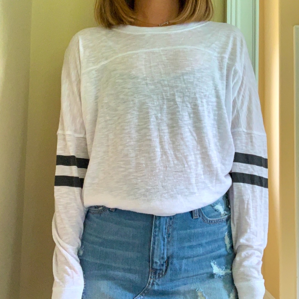 NIKIBIKI SPORT Tee